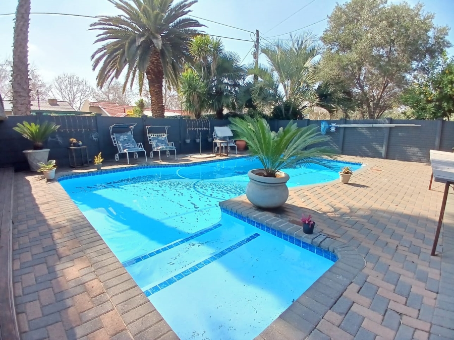 3 Bedroom Property for Sale in Vaalpark Free State